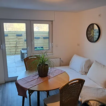 Wohlfuehlen Und Abschalten Mit Zusatzoption! Appartement